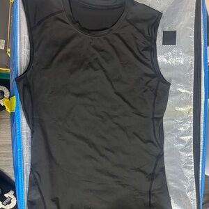 Black Sleeveless Athletic Top